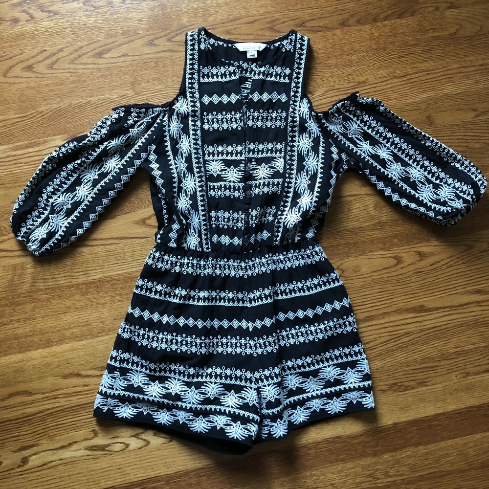 Rachel Zoe black and white romper